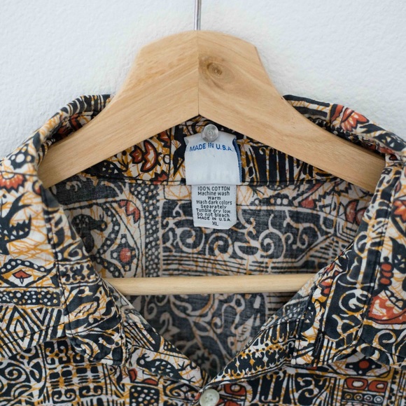 Big Kahuna Hawaiian Shirt - Picture 3 of 3